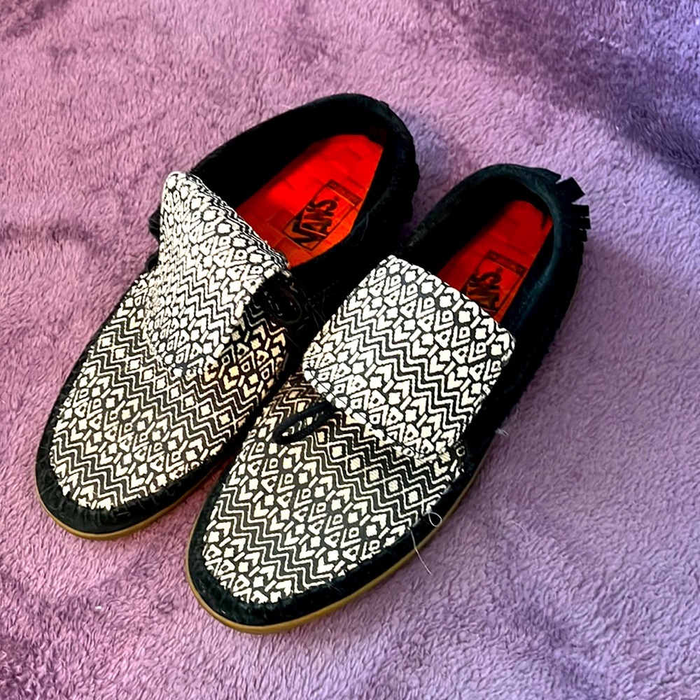 Women’s Vans Black in canvas slip on moccasins size 6 1/2.